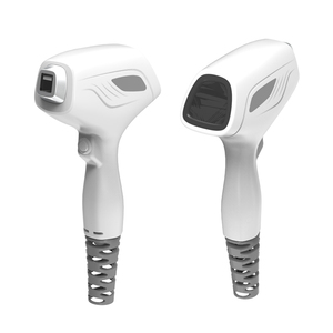 Depiladora Láser de Diodo No Invasiva de 808nm con Sistema de Enfriamiento Continuo de 10Hz, Aparato de Belleza para Salón - Product Image 3