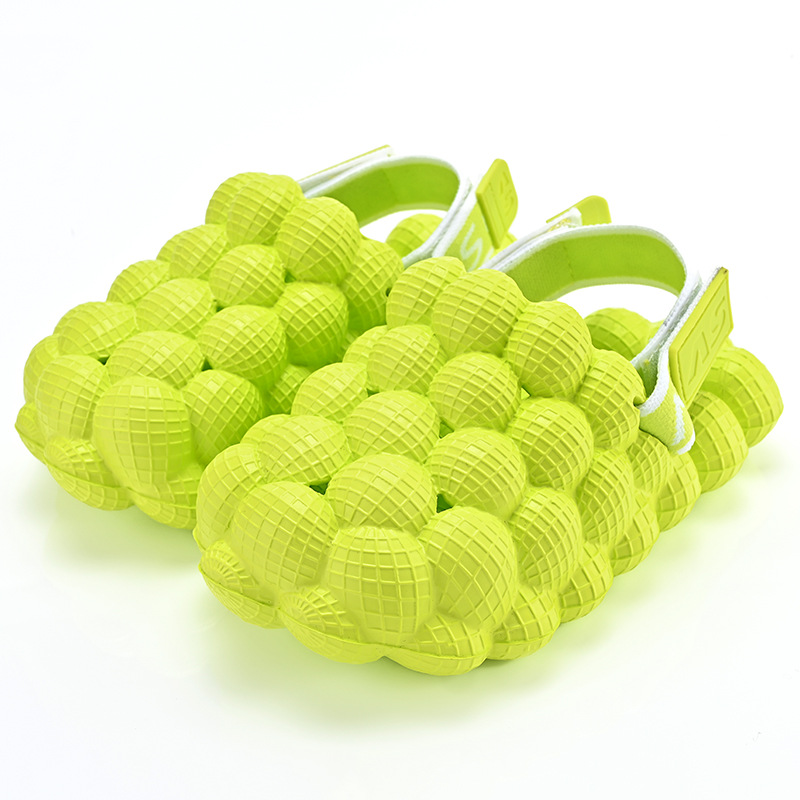 2023 Fashion Design PVC Slippers Beach Sandals Kids Slippers Cartoon Personalized Sandals