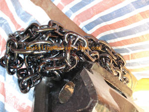 Anclaje <span class=keywords><strong>de</strong></span> cadena <span class=keywords><strong>de</strong></span> <span class=keywords><strong>amarre</strong></span> en alta mar duradero <span class=keywords><strong>de</strong></span> anillo <span class=keywords><strong>de</strong></span> acero pintado <span class=keywords><strong>de</strong></span> betún negro <span class=keywords><strong>de</strong></span> Venta caliente con perno para buques y barcos - Product Image 4