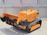 Mesin Pemotong Rumput Diesel 15HP Kendali Jarak Jauh, Pemotong Rumput Crawler Lebar Potong 80cm, Pengangkat Elektrik untuk Kebun di Lereng Bukit