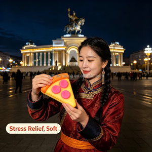Boîte Mystère Pizza Squishy en Gros – Jouet Sensoriel Élastique Doux à Presser pour Femmes, Soulagement du Stress Quotidien, Détente et Divertissement, Idée Cadeau - Product Image 2