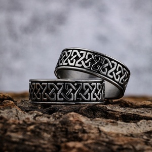 Thép Không Gỉ Engagement <span class=keywords><strong>Ring</strong></span> Hip Hop Hợp Thời Trang Mens Đồ Trang Sức Hoa Mô Hình Viking Phong Cách Tùy Chỉnh Độc Đáo Nhẫn Cho Món Quà Bên - Product Image 3