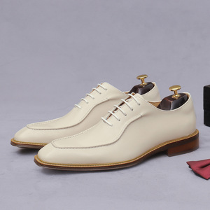 Chaussures en cuir décontractées et élégantes de style britannique, version coréenne, en cuir véritable, style Oxford, pour jeunes hommes. - Product Image 1
