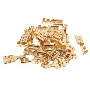 25 pezzi in ottone crimpatura morsetto 9.5mm femmina connettore vanga con cavo in rame che blocca alette per applicazioni automobilistiche - Product Image 5