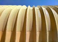 Bâtiment d'entrepôt léger en acier cintré, conforme aux normes ASTM pour les applications de ponts en structure acier, à faible coût