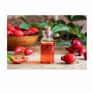 Aceite de Rosa Mosqueta Orgánico al por Mayor de Fábrica, Aceite de Rosa Mosqueta Prensado en Frío para el Rostro, Materia Prima Cosmética al por Mayor, Aceite Portador Orgánico - Product Image 2