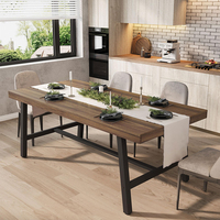 Table de salle à manger de ferme rustique moderne Table rectangulaire à cadre en fer épais avec dessus en grain de bois pour salle à manger familiale pour villa