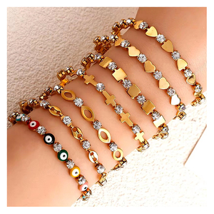 Declaración de acero inoxidable 18K Pvd Gold Zircon Butterfly Cross Heart Evil Eyes <span class=keywords><strong>Charm</strong></span> Chain <span class=keywords><strong>Bracelet</strong></span> Mujeres <span class=keywords><strong>Rhinestone</strong></span> <span class=keywords><strong>Bracelet</strong></span> - Product Image 1