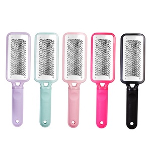 Fabbrica economica di vendita 430 in acciaio inox Full Colors strumenti <span class=keywords><strong>per</strong></span> il piede rimozione insensibile classica <span class=keywords><strong>lima</strong></span> <span class=keywords><strong>per</strong></span> la cura del piede del tallone - Product Image 1