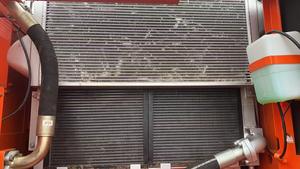 รถขุดตีนตะขาบ Doosan Dx420-7 มือสอง 42 ตัน คุณภาพสูง นำเข้าจากญี่ปุ่น พร้อมเครื่องยนต์ Isuzu และปั๊มไฮดรอลิก - Product Image 3