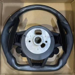 Volante Sportivo in Pelle e Fibra di Carbonio per <span class=keywords><strong>Audi</strong></span> A3/A4/B8/B8.5/Q5/Q7/RS3/RS4/RS5/S3/S4/S5/S6/S7/<span class=keywords><strong>RS6</strong></span>/RS7/R8 - Personalizzabile - Product Image 4