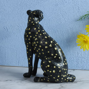 Estantería de mesa de oficina en casa moderna, escultura de decoración de Pantera, estatua de leopardo de resina negra con lunares dorados - Product Image 6