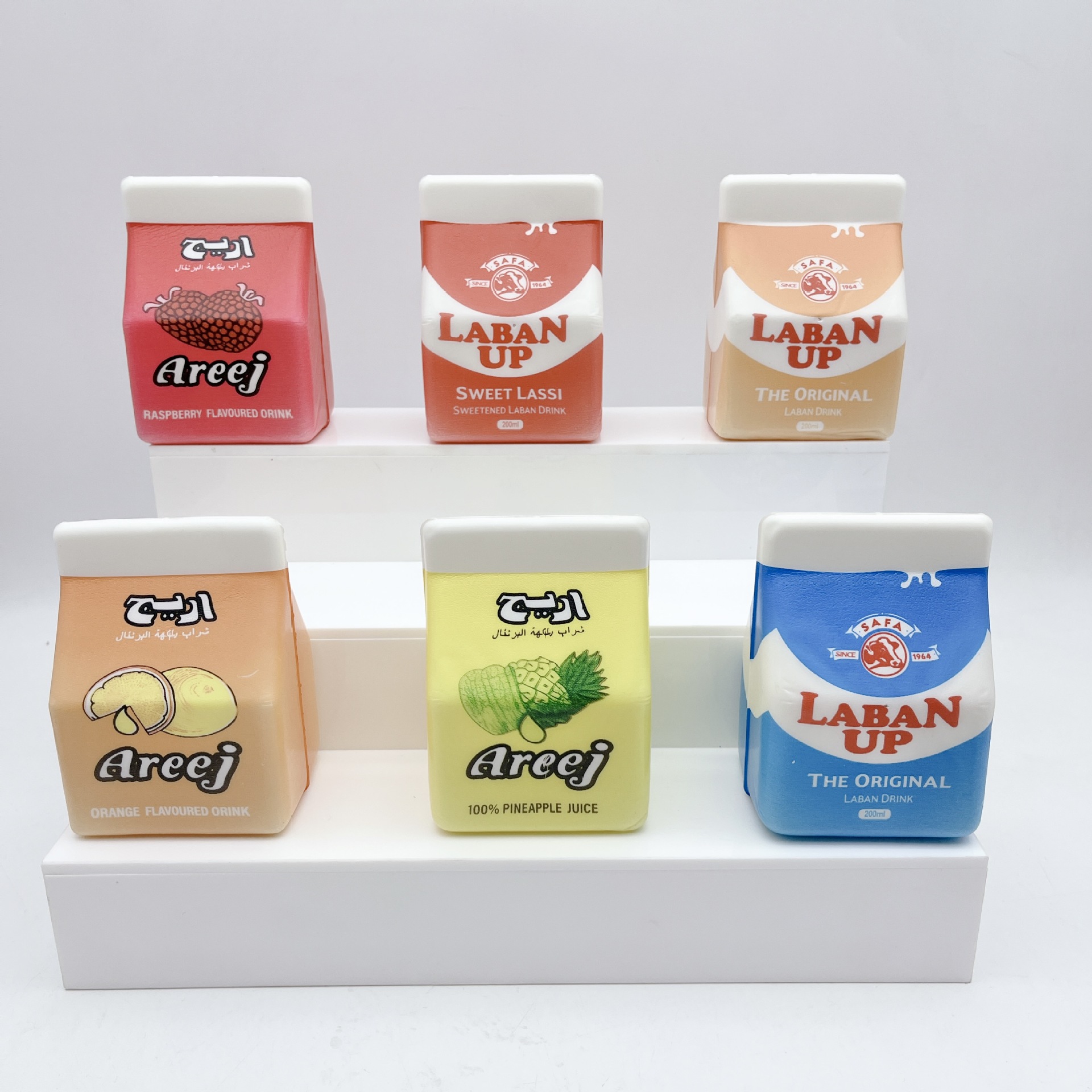 Carton de lait (environ 10*7 cm)