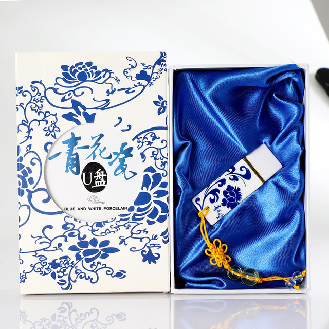 Source Direct Supply Chinese Style Blue White Porcelain Ceramic USB 2.0 Flash Drive Personalized Customization for Exhibition