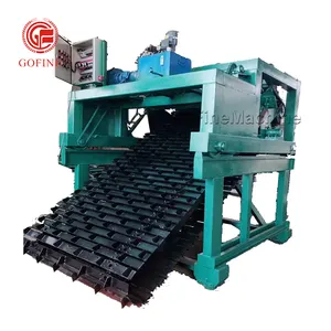 Gofine organic fertilizer compost turning and waste fermentation machine iso9001 new guide compost fertilizer machine