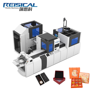 Vollautomatische Klebe- und Spotter-Maschine zur Herstellung von Hartkartonagen mit 20 kW und 5500 kg für Hardcover-Ausrichtung - Product Image 1