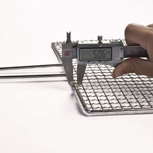Grille de barbecue en acier inoxydable en gros avec poignée pour la cuisson, le fumage, la grillade au charbon et la rôtisserie - Product Image 3
