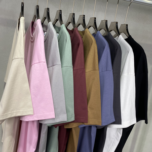 T-shirt unisexe en coton surdimensionné à manches courtes, style minimaliste, streetwear décontracté, respirant, doux, logo personnalisé, couleur au choix - Product Image 1