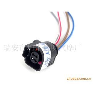 Conector Automotriz Orite de 4 Pines, Negro, PBT, Universal para Arnés de Cableado de Automóvil - Product Image 1