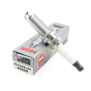 Bujías con Aislamiento Antivibraciones, Diseño de Base Acolchada, Piezas de Encendido Automático, Sin Aflojamiento Durante Operaciones Pesadas - Product Image 1