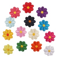 Offre Spéciale coloré papillon fleur conception patchs de broderie personnalisés vêtements tissu étiquette vêtement tissé Patch de broderie