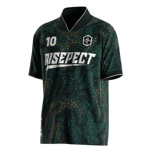 Camiseta de Fútbol que Absorbe la Humedad con Inserciones de Malla Dinámica, Corte Atlético Estructurado y Diseño de Cuello Alto para Agilidad en el Campo - Product Image 1