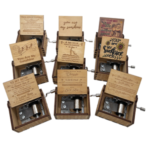 Ever Bright Boîte à musique en bois à manivelle personnalisable Jouet ballerine <span class=keywords><strong>licorne</strong></span> avec fonction rotative Cadeau d'anniversaire pour filles garçons - Product Image 1