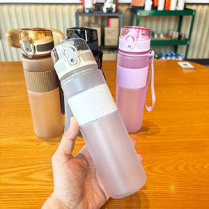 Frosted Travel Water <b>Bottle</b> 530ml Pop-<b>Up</b> Lid Portable Outdoor Sports Student Plastic Cup - Product Image 4