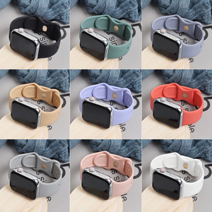 Bracelet de montre en silicone accessoires de bracelets de montre intelligents pour montre série 7 <span class=keywords><strong>6</strong></span> 5 4 3 bande 38/40/41mm 42/44/45/49mm Sport sac Opp <span class=keywords><strong>noir</strong></span> - Product Image 6