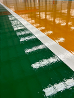 Peinture époxy liquide pour sols à haute teneur en résine avec application au rouleau, revêtement à film épais pour une meilleure protection