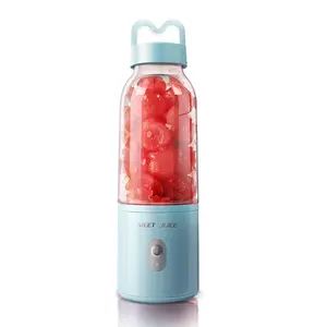 USB Head Charging Multi-function Drinking Mini Blender Plastic White Stainless Steel Rechargeable Fruit Juicer Portable Juicer