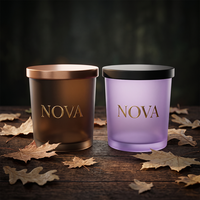 Pot à bougie en verre de luxe à fond épais 8oz 10oz 14oz multicolore avec couvercle et boîte cadeau pour la décoration intérieure et les événements