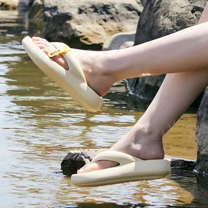 UTUNE Chinelos antiderrapantes para banheiro chinelos sandálias deslizantes com clipe
