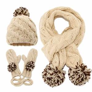 Wholesale Autumn Winter Fashion Winter Warm 3 <b>Set</b> 3 <b>Colour</b> Pom Pom Balls Design Knitted Beanie Hat Mittens Scarf - Product Image 3