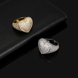 <span class=keywords><strong>Bague</strong></span> Homme <span class=keywords><strong>de</strong></span> Luxe Vintage en Laiton Plaqué Or 14K 18K avec Zircon Cubique 5A, Style Hip-Hop et Diamant Cubain, Vente en Gros - Product Image 5