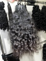 Lot de Cheveux Humains Bruts 100% Naturels Livraison Rapide Meilleure Qualité Meilleur Prix Cheveux Birmans Bruts Bouclés Cheveux Indiens Ondulés Naturels Ondulations Corporelles Cheveux Cambodgiens Bruts
