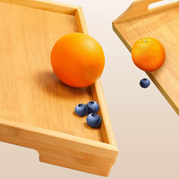 Plateau de lit en bambou portable fait à la main avec pieds pliants durables support de petit-déjeuner pour collations pour ordinateur portable plats et assiettes