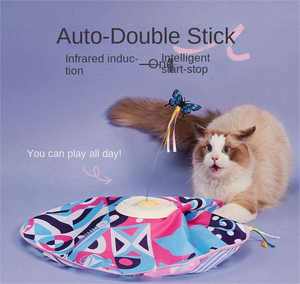 Tapis interactif intelligent pour chat avec papillon tournant, tapis de jeu électronique à mouvement pour chats d'intérieur, jouet d'exercice pour animaux de compagnie rechargeable par USB - Product Image 2