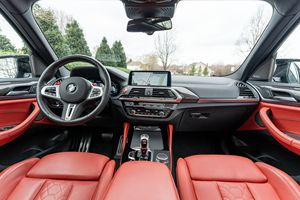 Lexus X3 M Competition SUV 2011, Automático, Motor Turbo de 8L, Tracción en las Cuatro Ruedas, Tamaño de Neumáticos R20, Asientos de Cuero, Control de Crucero ACC, Volante a la Izquierda - Product Image 2