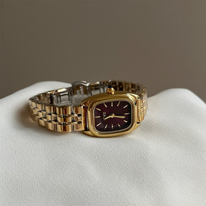 2026 New Arrival Women's Retro <b>Watch</b> Student <b>Watch</b> High Quality Ladies <b>Watch</b> Versatile Simple Design for Everyday Use - Product Image 4