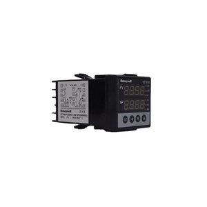 Contrôleurs numériques polyvalents Honeywell DC1010CT-20200B-E, brûleur <span class=keywords><strong>de</strong></span> chaudière - Product Image 1