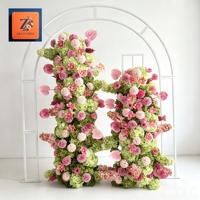 Arrangement floral artificiel de luxe réaliste fait main en soie rose et blanche pour centre de table de mariage, allée et entrée