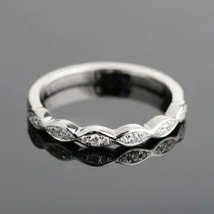 Vogue long-lasting moissanite diamond jewelry 14k white gold ring Small size moissanite band ring for girls