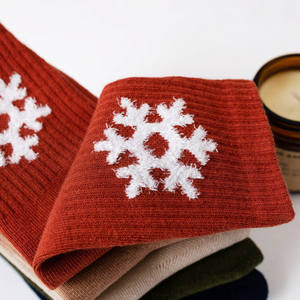 शीतकालीन थर्मल मोटी मोजे फैशनेबल डिजाइन मौसम पैटर्न चालक दल के नीचे बादल सूरज स्नोफ्लेक इंद्रधनुष मोजे - Product Image 6