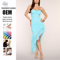 Robe de soirée élégante asymétrique mi-longue moulante sans bretelles pour femme, froncée et à volants, personnalisée en usine