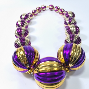 Großhandel Bestseller <span class=keywords><strong>MardiGras</strong></span> Lila Gold Perlen Kürbismuster Bandperlenkette, Karnevalsparty Dekoration Partykette - Product Image 3