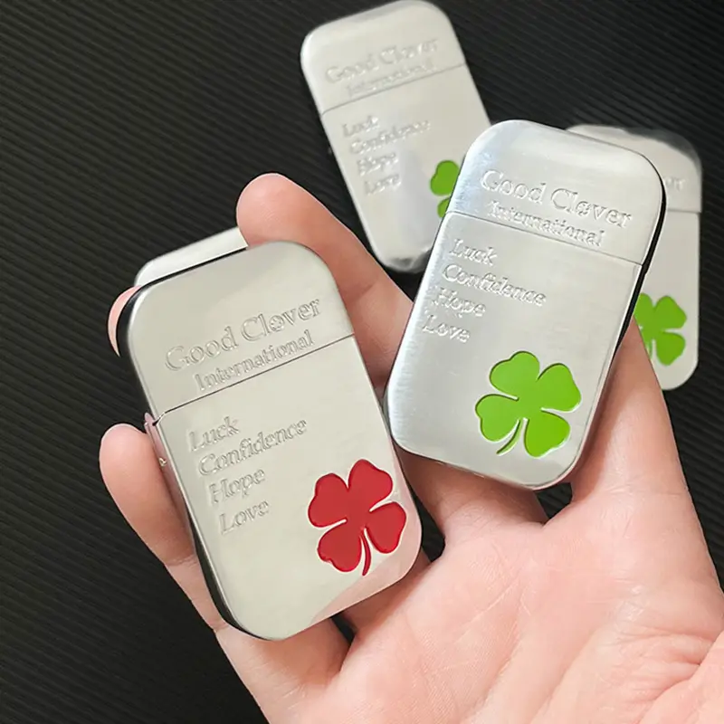 Custom zinc alloy four-leaf clover printing gas lighter red and green flame inflatable windproof cigarette lighter