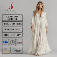Robe longue élégante Joydressing blanche à col en V profond, avec dentelle et manches cloche, style bohème fluide pour la plage – Vente en gros, fournisseur personnalisé