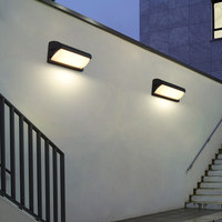 Lampe murale extérieure moderne IP65, étanche, en aluminium, source de lumière LED, nouveau type, double tête, forme irrégulière, décorative