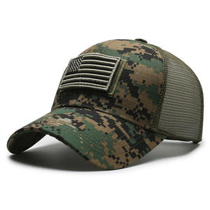 Gorra de béisbol con bandera americana para hombre personalizada al por mayor, gorra de camionero con 6 paneles de malla de camuflaje, gorra deportiva bordada impermeable - Product Image 1